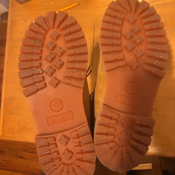 U don’t like price new in stores u can buy 130$ - Picture 5 of 5